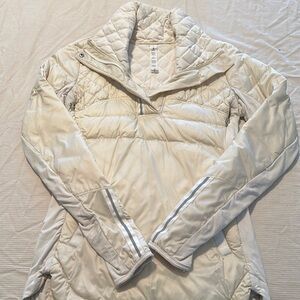 Lululemon Athletica Cream Puffer Jacket with Quilted Design